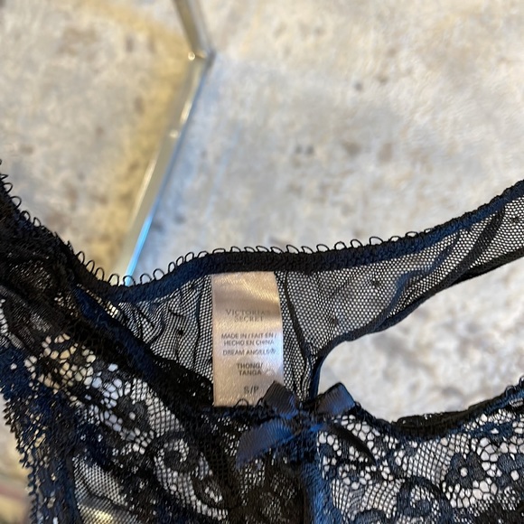 Victoria Secret Unlined Demi Bra and Thong Set - Picture 5 of 5